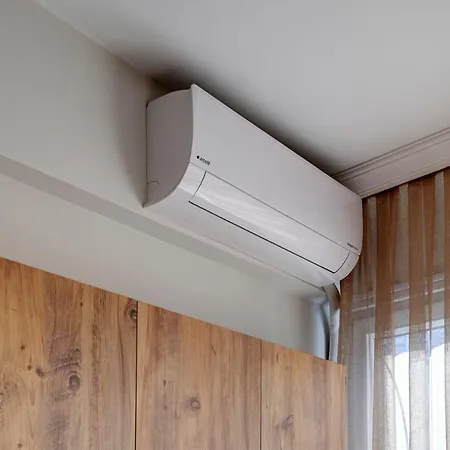 2023 Decoration, New Electonics, 50mbps Internet, Modern, Studio, 18m2, Location, 300 M To Bosphorus * Стамбул