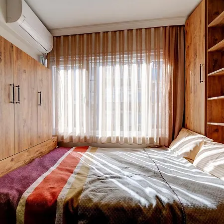 2023 Decoration, New Electonics, 50mbps Internet, Modern, Studio, 18m2, Location, 300 M To Bosphorus *