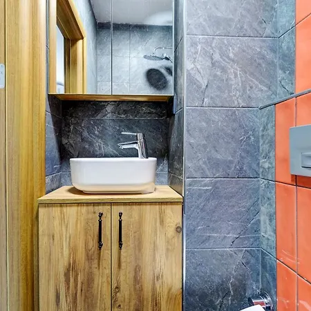 2023 Decoration, New Electonics, 50mbps Internet, Modern, Studio, 18m2, Location, 300 M To Bosphorus *